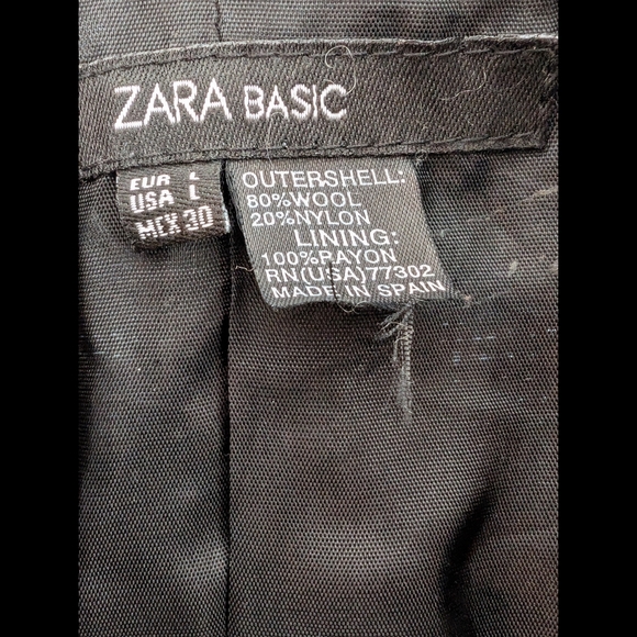 Zara Black and White Tweed Jacket 80% wool - Picture 2 of 16